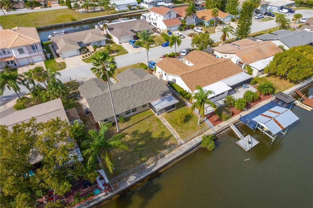 For Sale: $449,000 (2 beds, 2 baths, 1613 Square Feet)