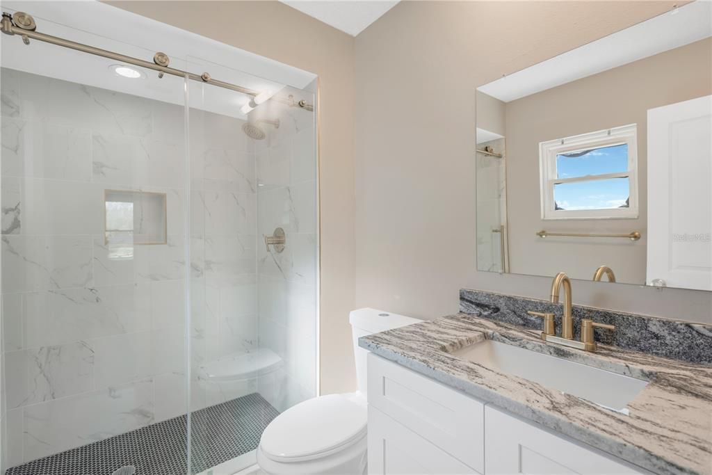 For Sale: $449,000 (2 beds, 2 baths, 1613 Square Feet)