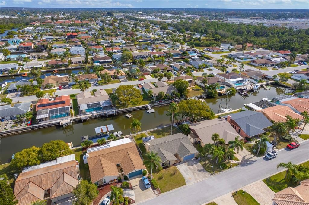 For Sale: $449,000 (2 beds, 2 baths, 1613 Square Feet)