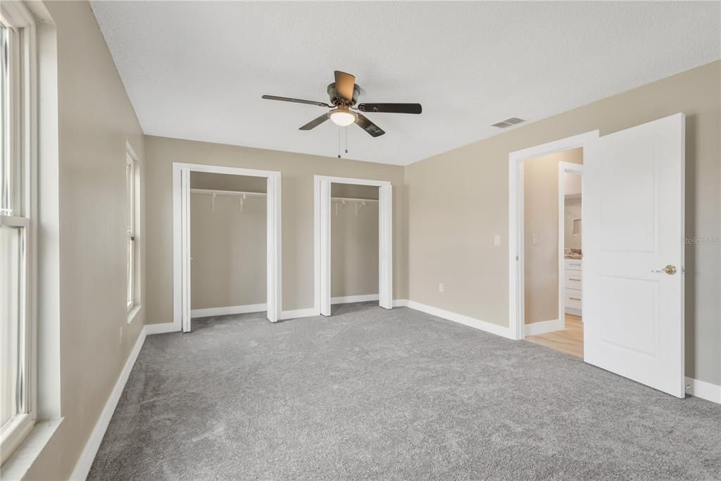 For Sale: $449,000 (2 beds, 2 baths, 1613 Square Feet)