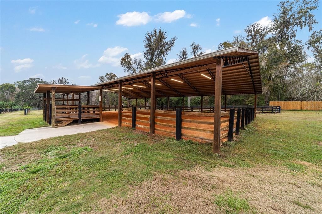 На продажу: $1,125,000 (3 спален, 2 ванн, 2636 Квадратных фут)