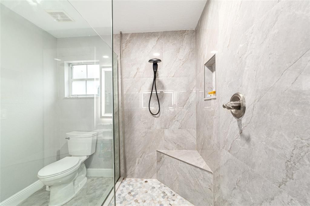 На продажу: $1,125,000 (3 спален, 2 ванн, 2636 Квадратных фут)