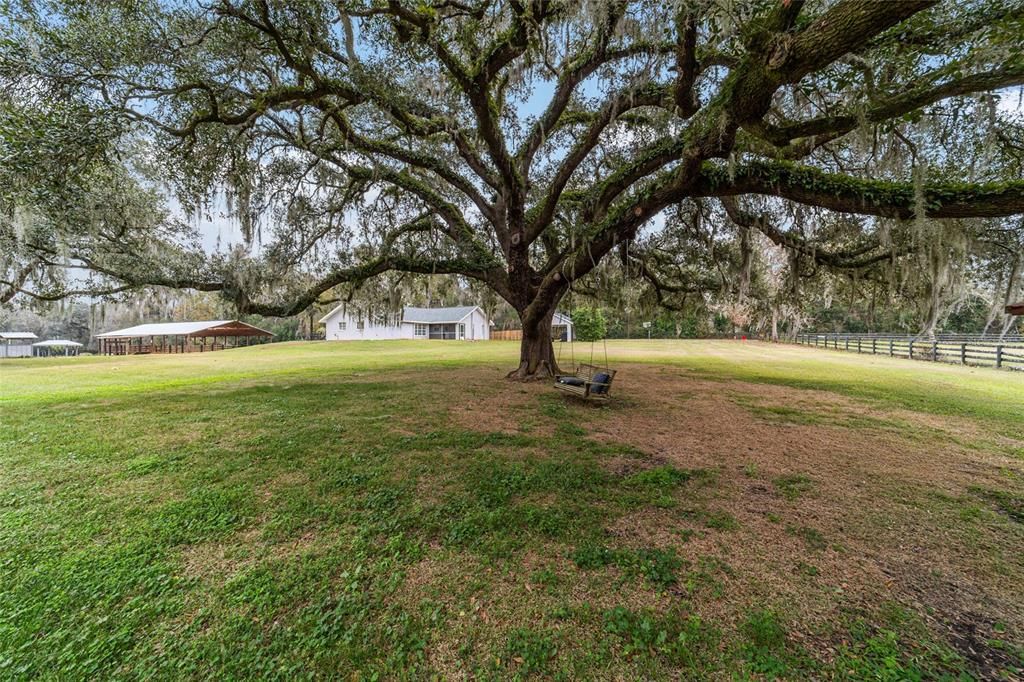 На продажу: $1,125,000 (3 спален, 2 ванн, 2636 Квадратных фут)