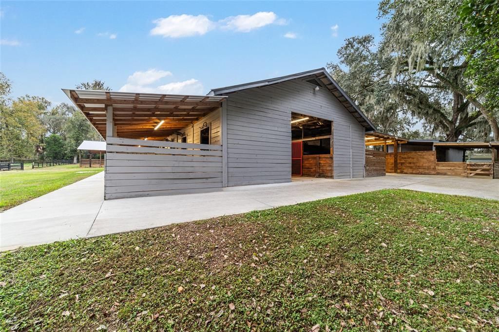 На продажу: $1,125,000 (3 спален, 2 ванн, 2636 Квадратных фут)