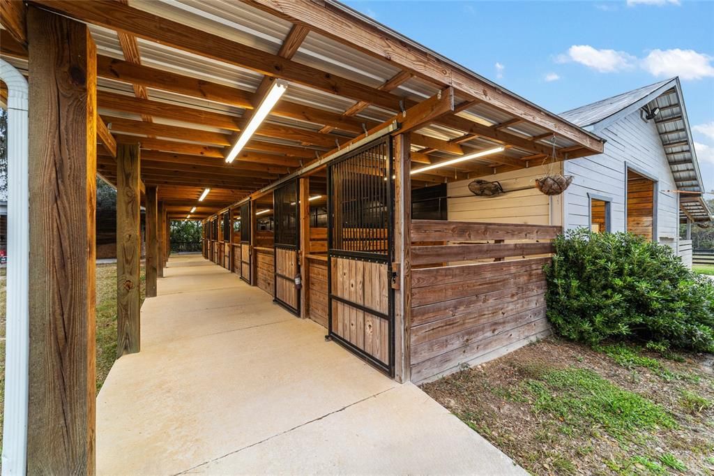 На продажу: $1,125,000 (3 спален, 2 ванн, 2636 Квадратных фут)