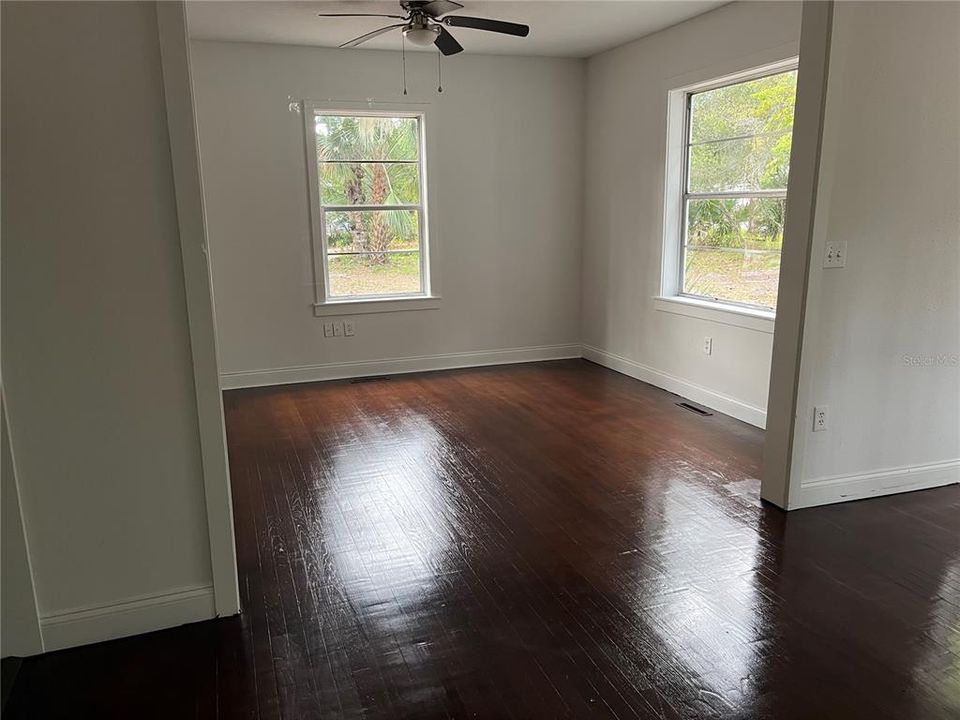 En Venta: $219,950 (2 camas, 1 baños, 1152 Pies cuadrados)