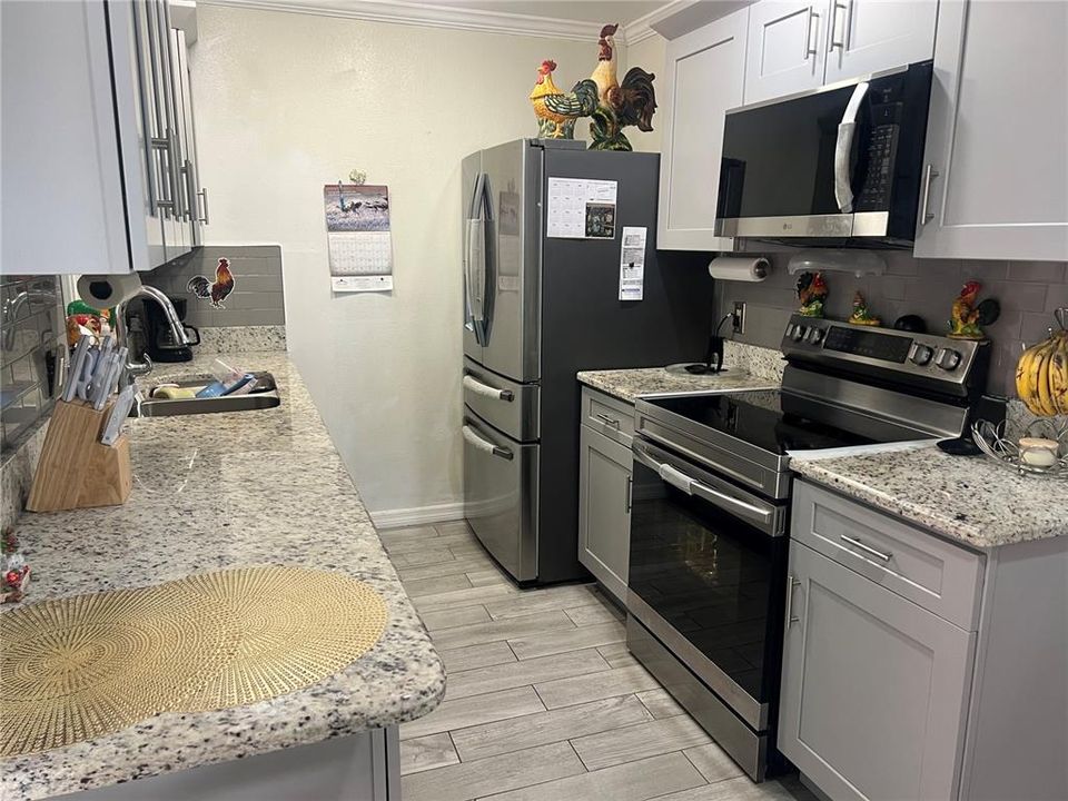 En Venta: $325,000 (3 camas, 2 baños, 1225 Pies cuadrados)