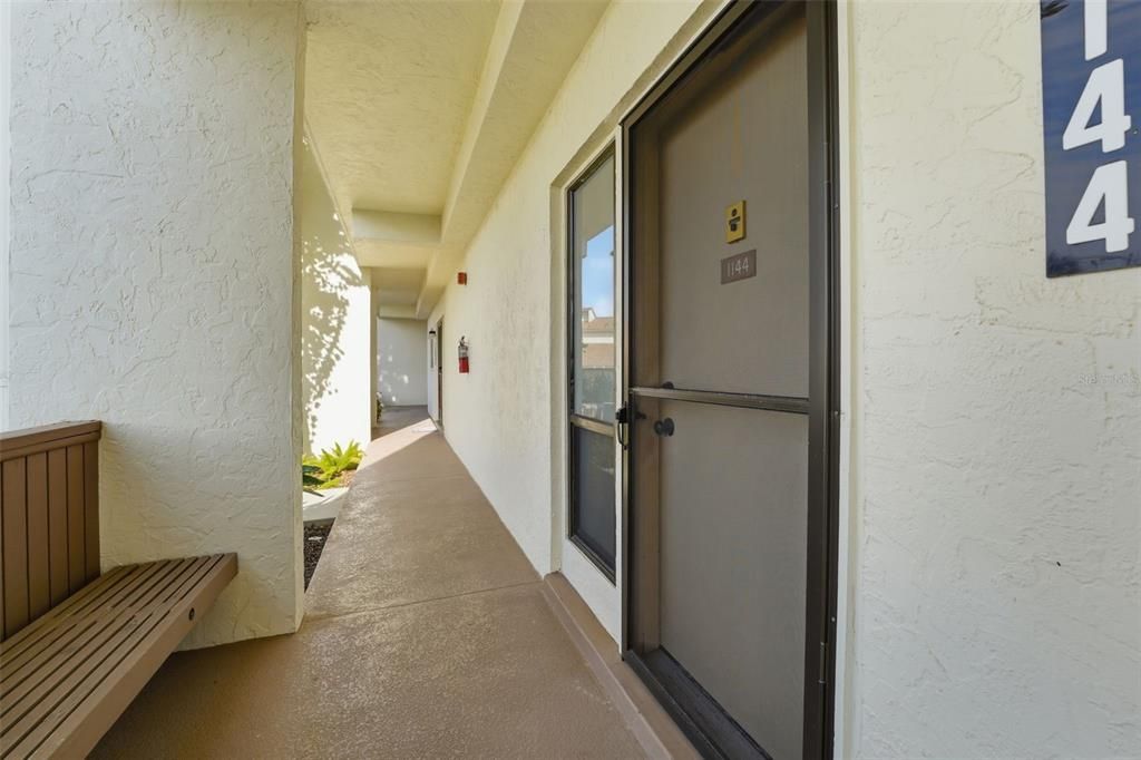 На продажу: $139,900 (1 спален, 1 ванн, 763 Квадратных фут)