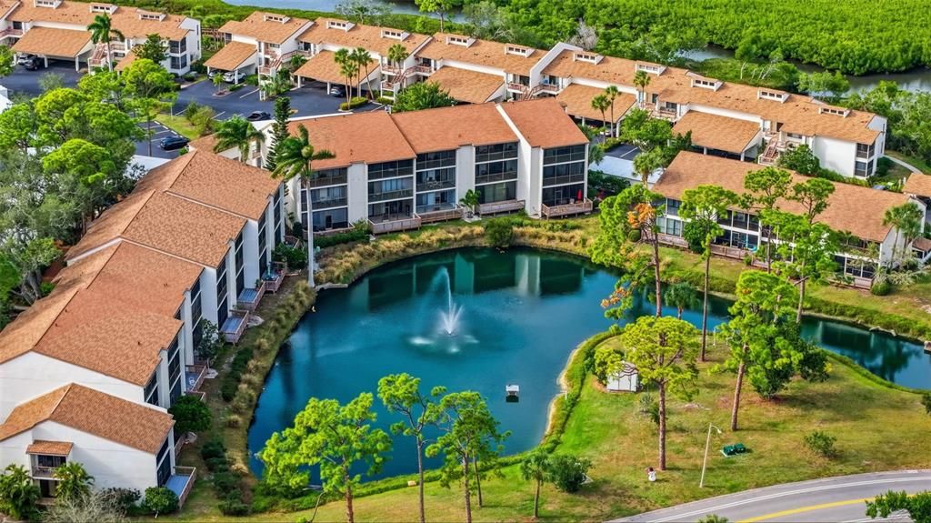 На продажу: $139,900 (1 спален, 1 ванн, 763 Квадратных фут)