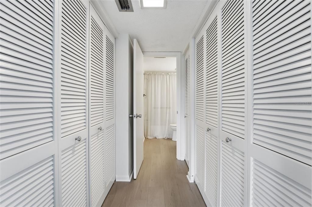 На продажу: $139,900 (1 спален, 1 ванн, 763 Квадратных фут)