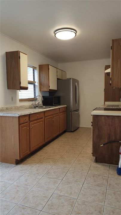 En Venta: $200,000 (3 camas, 2 baños, 1306 Pies cuadrados)