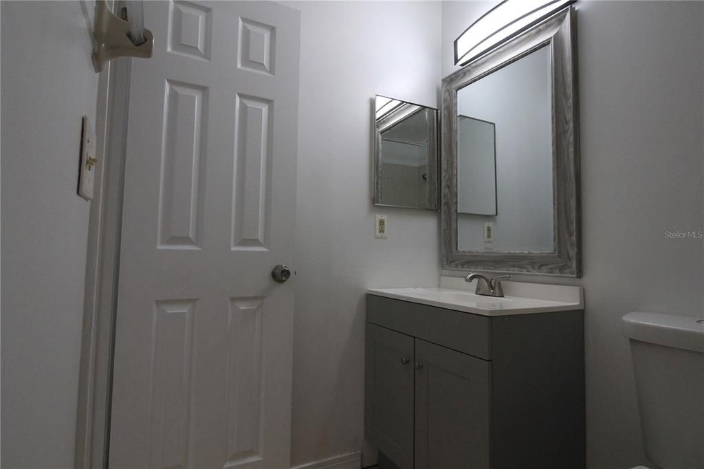 For Sale: $200,000 (3 beds, 2 baths, 1306 Square Feet)