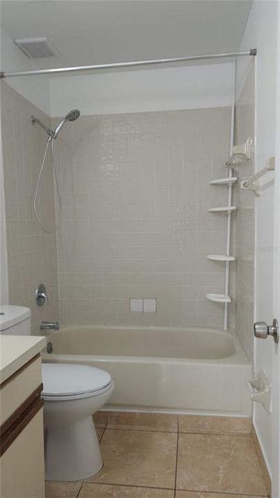 En Venta: $200,000 (3 camas, 2 baños, 1306 Pies cuadrados)