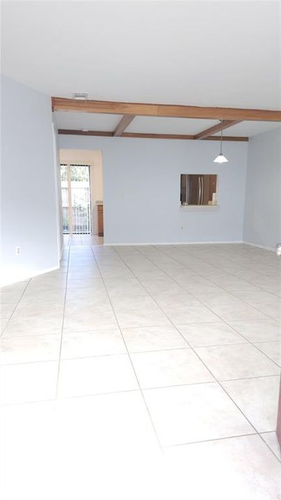 En Venta: $200,000 (3 camas, 2 baños, 1306 Pies cuadrados)