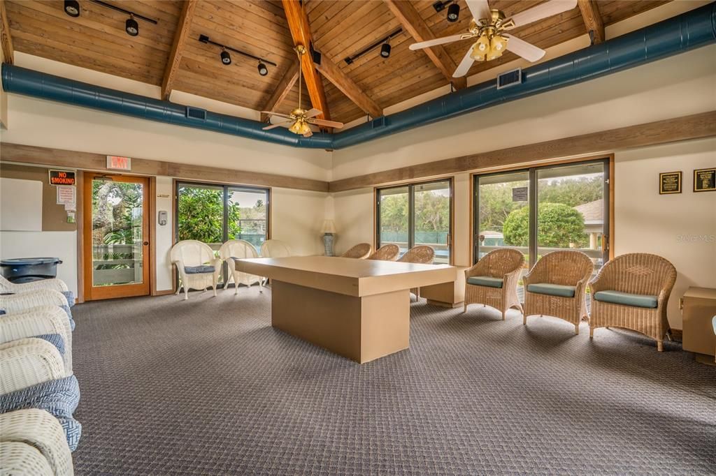 For Sale: $525,000 (2 beds, 2 baths, 1176 Square Feet)