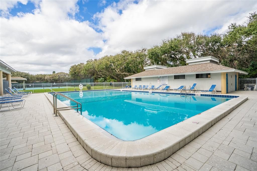 For Sale: $525,000 (2 beds, 2 baths, 1176 Square Feet)