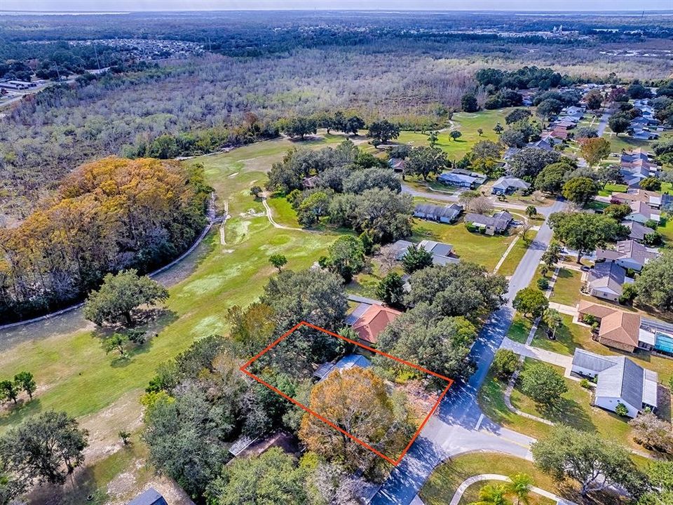 For Sale: $299,900 (2 beds, 2 baths, 1196 Square Feet)