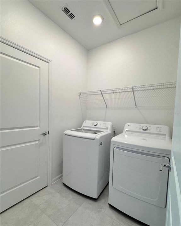 For Rent: $2,400 (4 beds, 3 baths, 2023 Square Feet)