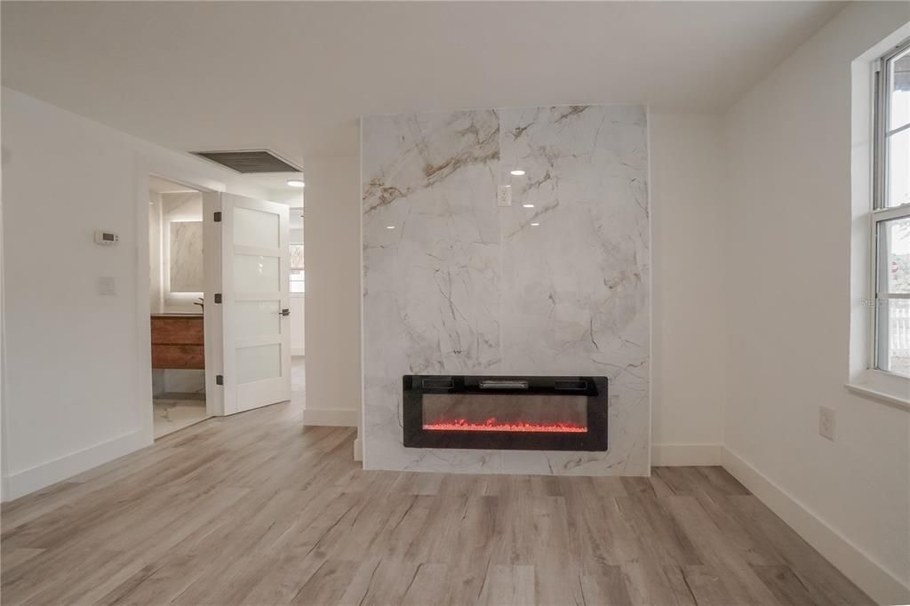 В аренду: $2,900 (3 спален, 2 ванн, 816 Квадратных фут)