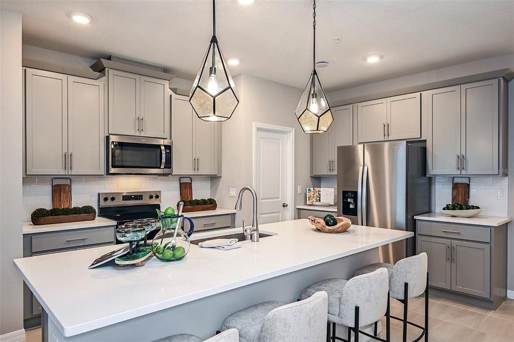 For Sale: $390,990 (3 beds, 2 baths, 1635 Square Feet)