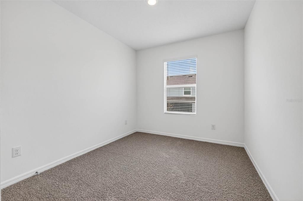 For Rent: $2,200 (3 beds, 2 baths, 1463 Square Feet)