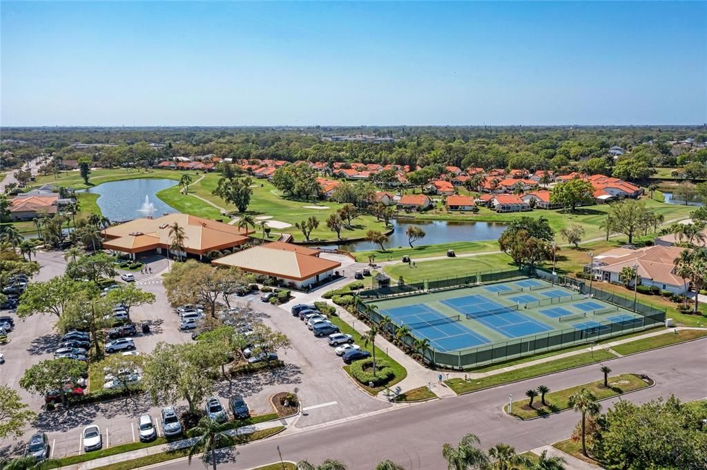 En Venta: $450,000 (3 camas, 2 baños, 2102 Pies cuadrados)