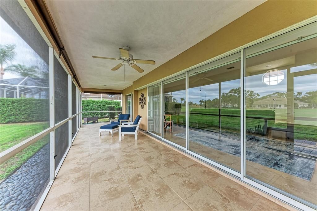 En Venta: $450,000 (3 camas, 2 baños, 2102 Pies cuadrados)