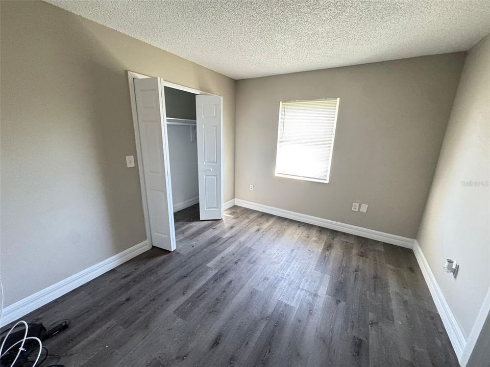 For Rent: $1,650 (2 beds, 1 baths, 1816 Square Feet)