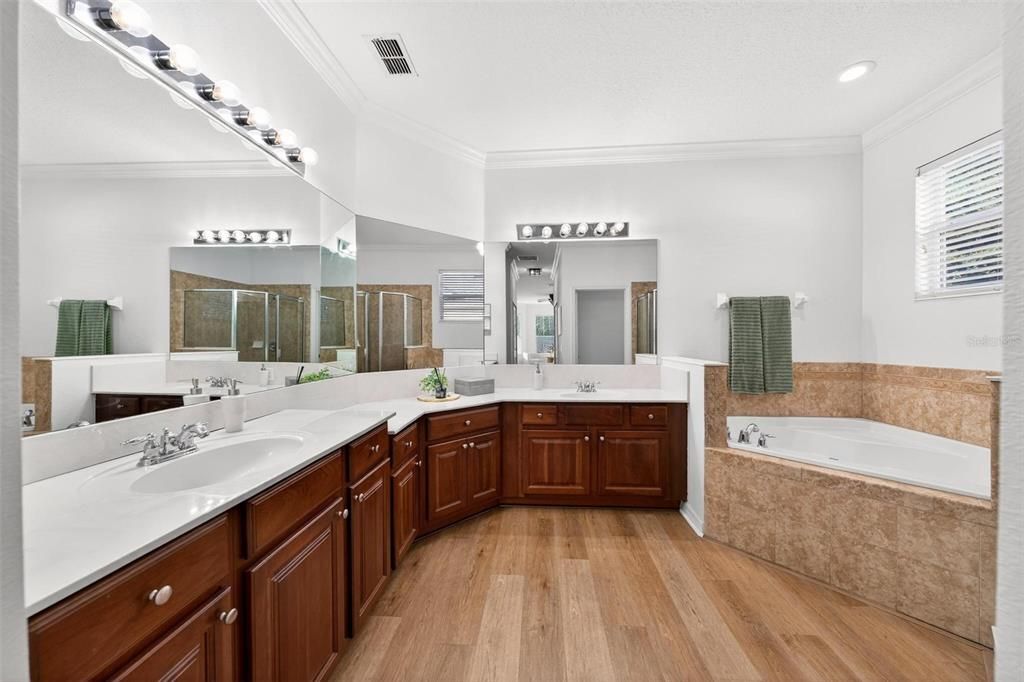 待售: $614,900 (4 贝兹, 3 浴室, 3515 平方英尺)