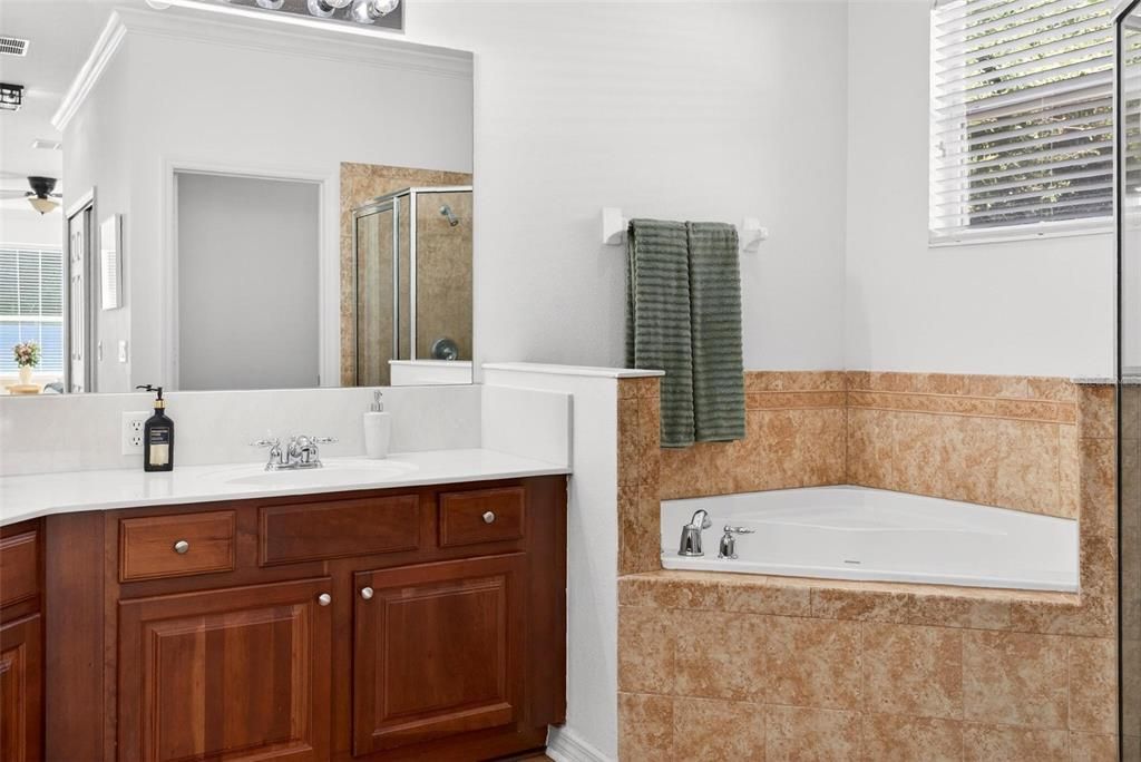 待售: $614,900 (4 贝兹, 3 浴室, 3515 平方英尺)