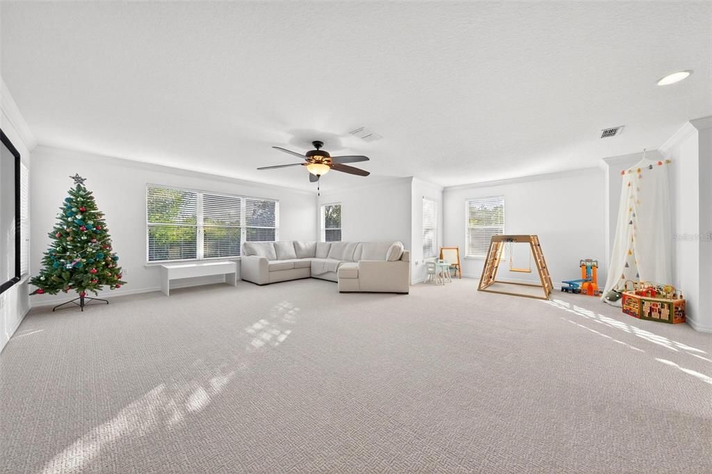 待售: $614,900 (4 贝兹, 3 浴室, 3515 平方英尺)