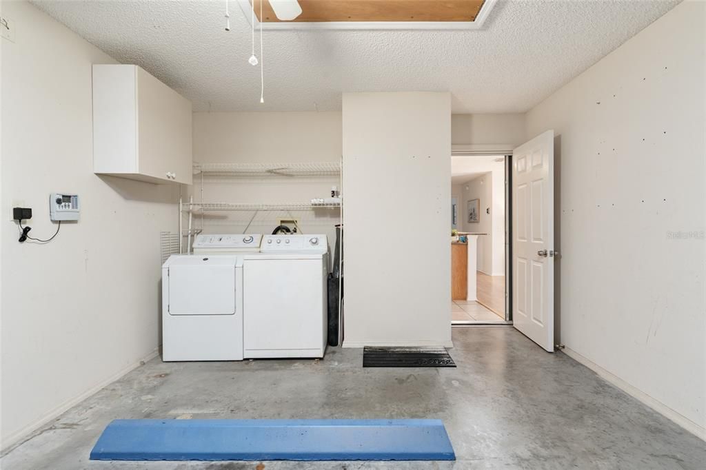 待售: $265,000 (2 贝兹, 2 浴室, 1182 平方英尺)