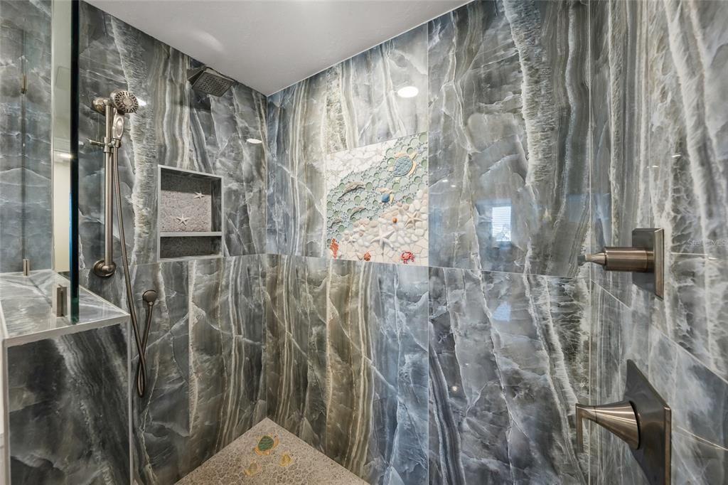 待售: $1,950,000 (3 贝兹, 2 浴室, 1713 平方英尺)