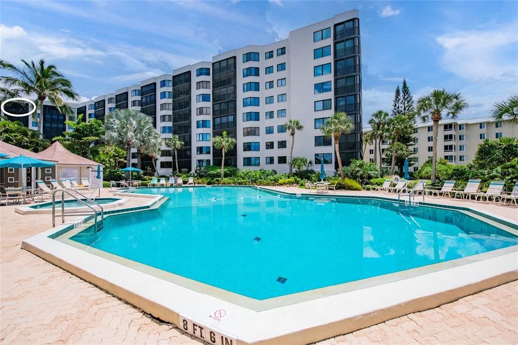 待售: $1,950,000 (3 贝兹, 2 浴室, 1713 平方英尺)