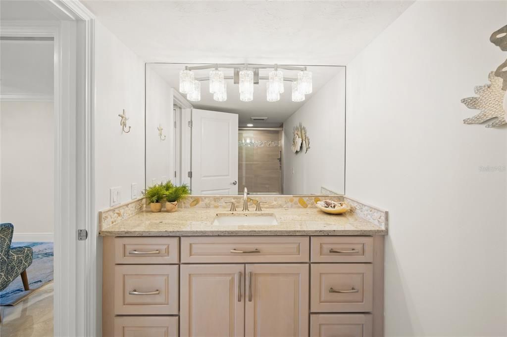 待售: $1,950,000 (3 贝兹, 2 浴室, 1713 平方英尺)