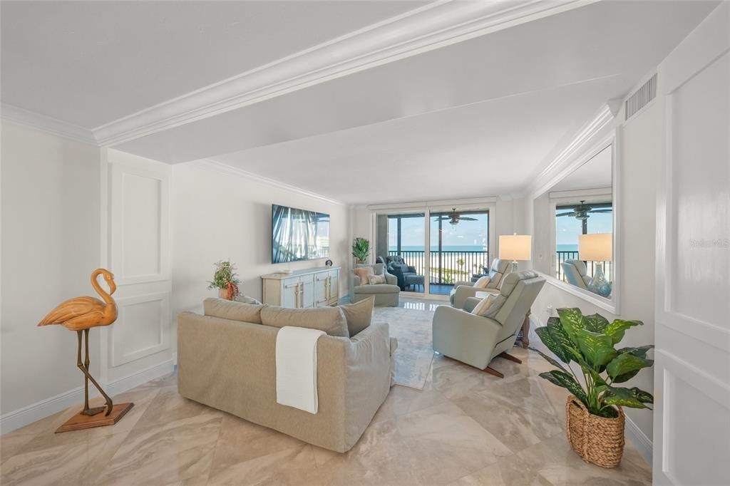 待售: $1,950,000 (3 贝兹, 2 浴室, 1713 平方英尺)