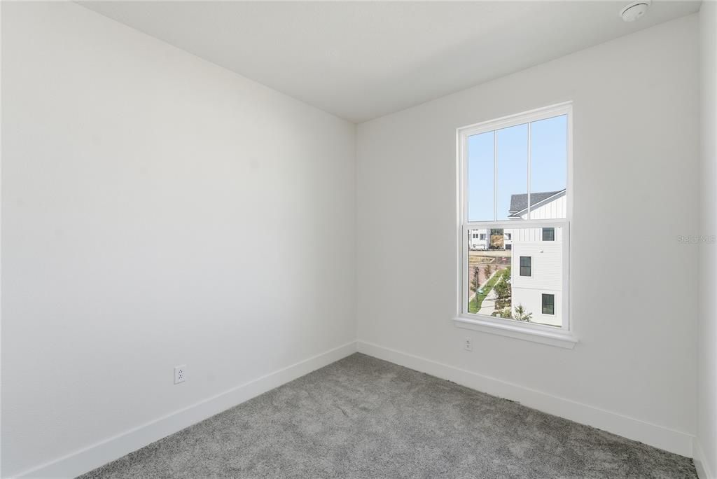 For Rent: $3,490 (4 beds, 3 baths, 1881 Square Feet)