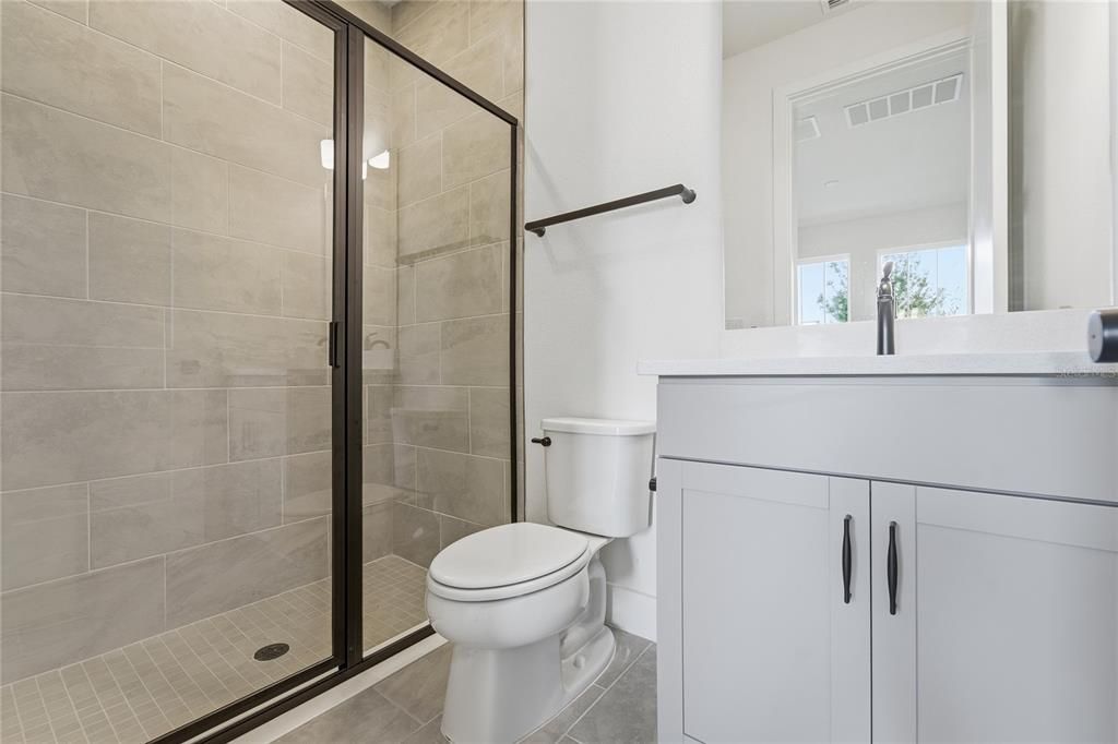 For Rent: $3,490 (4 beds, 3 baths, 1881 Square Feet)