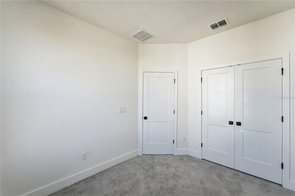 For Rent: $3,490 (4 beds, 3 baths, 1881 Square Feet)