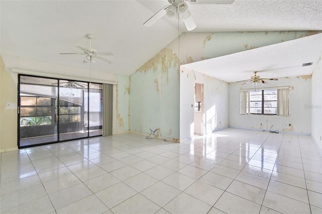 待售: $200,000 (2 贝兹, 2 浴室, 1733 平方英尺)