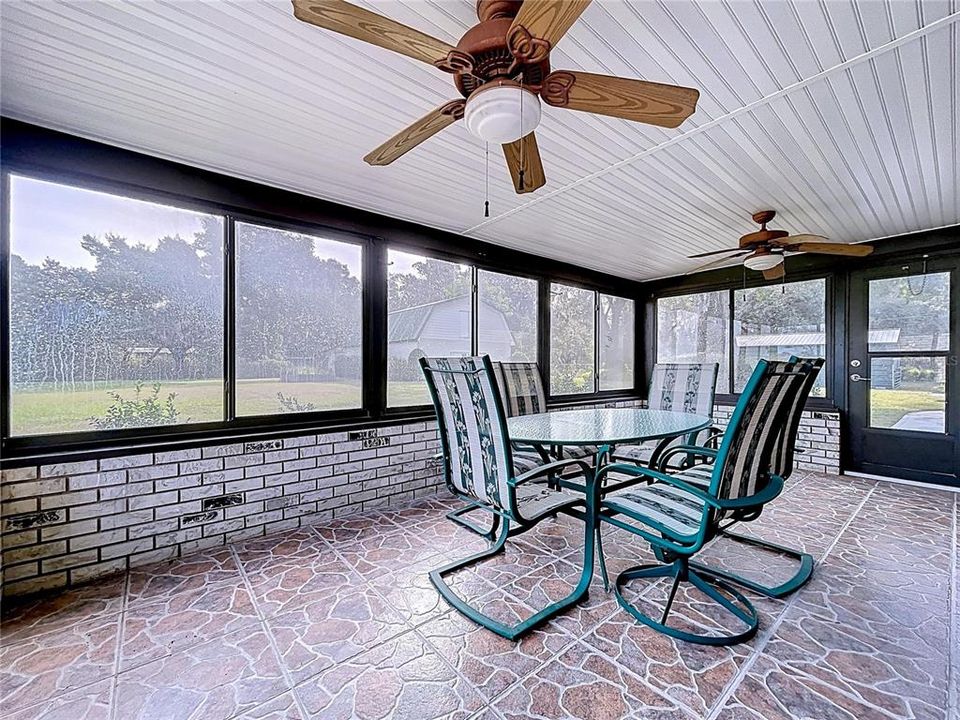 待售: $1,290,000 (4 贝兹, 3 浴室, 2374 平方英尺)