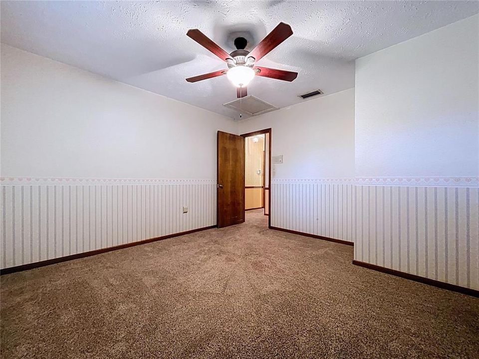 待售: $1,290,000 (4 贝兹, 3 浴室, 2374 平方英尺)