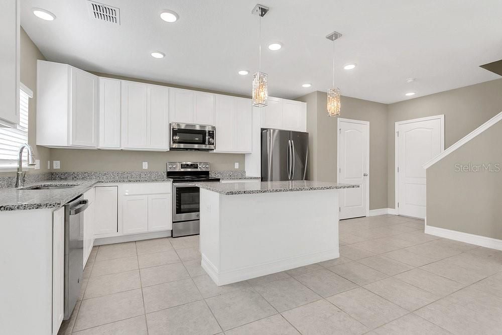 For Sale: $350,000 (5 beds, 2 baths, 2242 Square Feet)