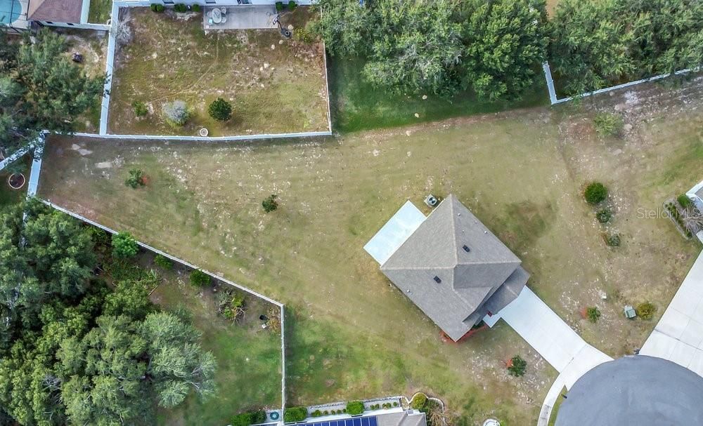 For Sale: $350,000 (5 beds, 2 baths, 2242 Square Feet)