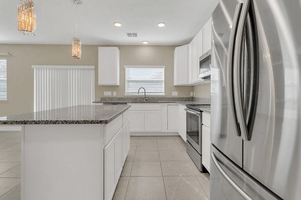 For Sale: $350,000 (5 beds, 2 baths, 2242 Square Feet)