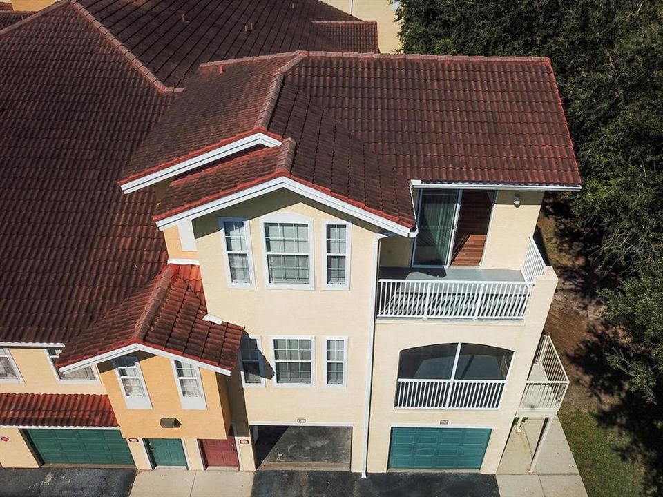 For Sale: $289,000 (3 beds, 3 baths, 1512 Square Feet)