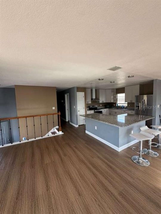 En Venta: $440,000 (7 camas, 3 baños, 2403 Pies cuadrados)