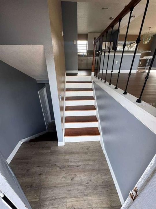 En Venta: $440,000 (7 camas, 3 baños, 2403 Pies cuadrados)