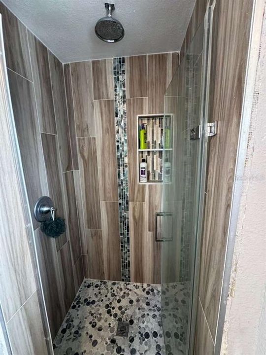 En Venta: $440,000 (7 camas, 3 baños, 2403 Pies cuadrados)