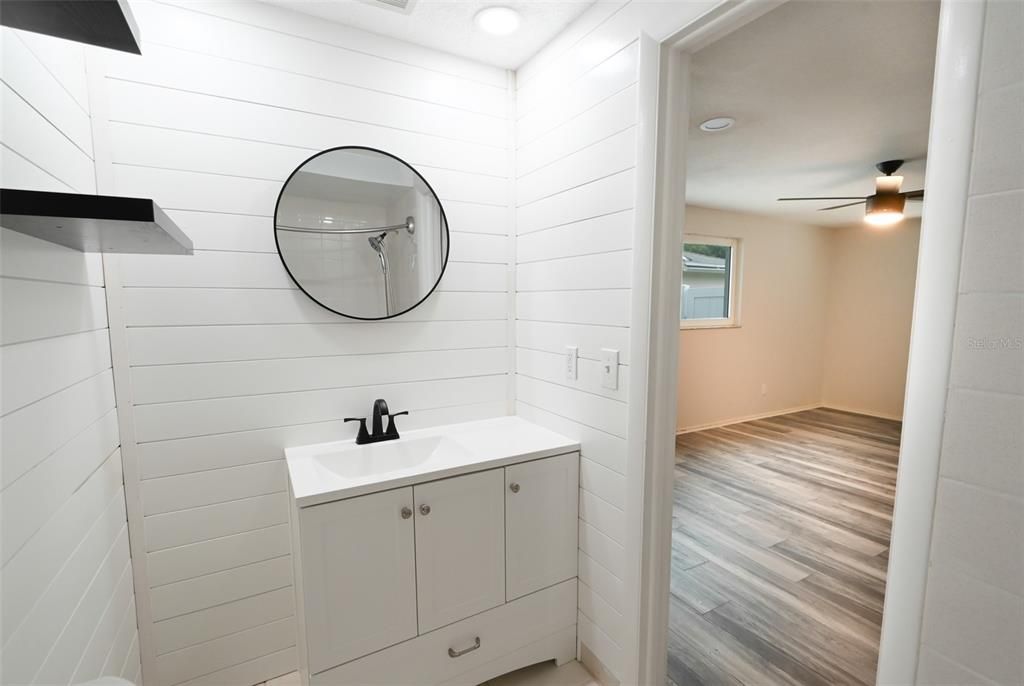 En Venta: $550,000 (4 camas, 2 baños, 1766 Pies cuadrados)